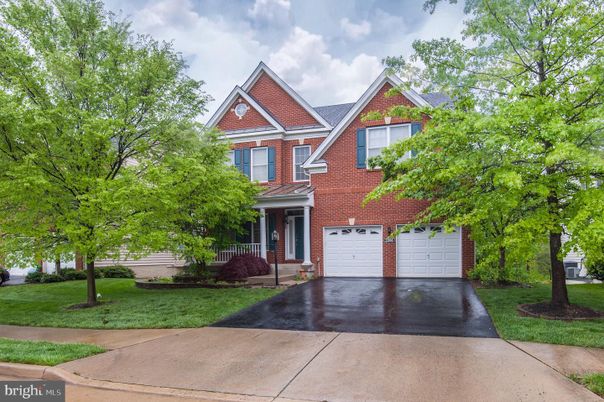 Attached, Exterior, Facade, Brick Facade, Brick Traditional
