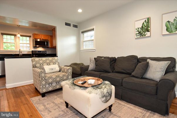 Interior, Kitchen, Living room, Pendant Lights, Recessed Lighting, Stainless Steel Appliances, Wood Texture Flooring