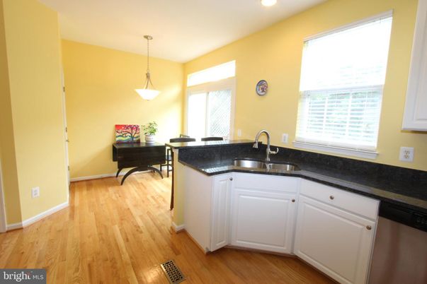 Dining room, Interior, Kitchen, Pendant Lights, Recessed Lighting, Wood Texture Flooring
