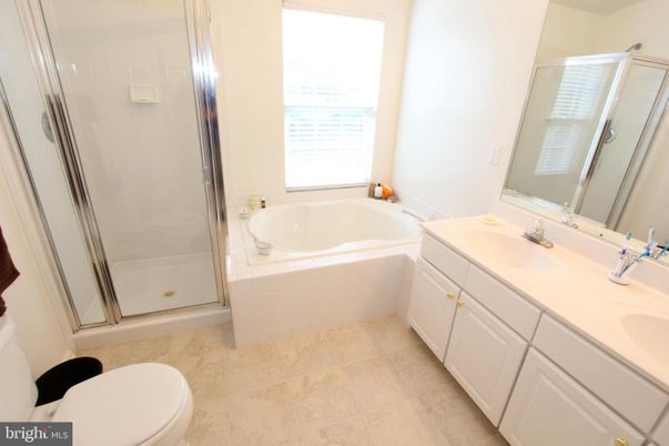 Bathroom, Dual Sink Vanities, Glass Shower, Interior