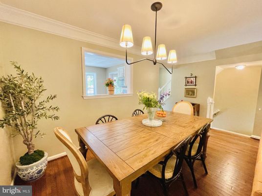 Chandelier, Dining room, Interior, Wood Texture Flooring