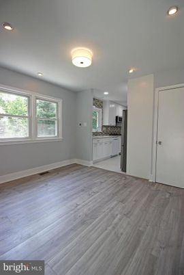 Empty room, Interior, Kitchen, Recessed Lighting, Wood Texture Flooring