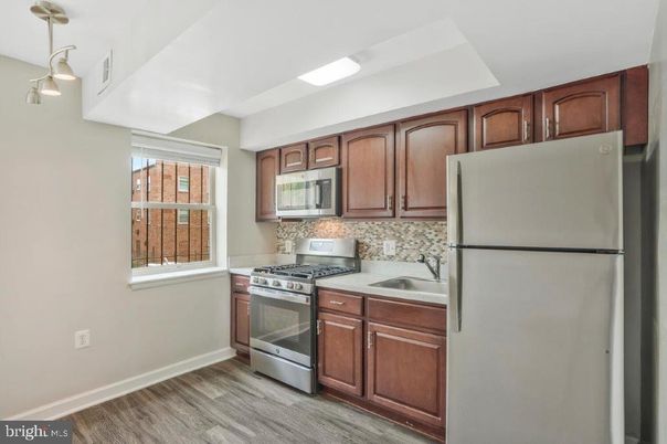Interior, Kitchen, Pendant Lights, Stainless Steel Appliances, Wood Texture Flooring