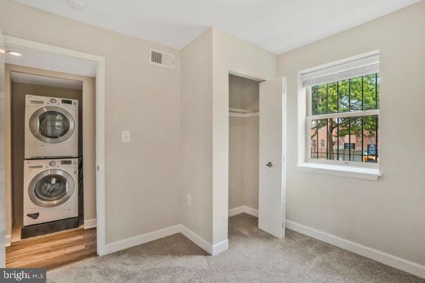 Interior, Utility Closets, Washer, Wood Texture Flooring