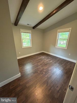 Empty room, Interior, Recessed Lighting, Wooden Beams, Wood Texture Flooring