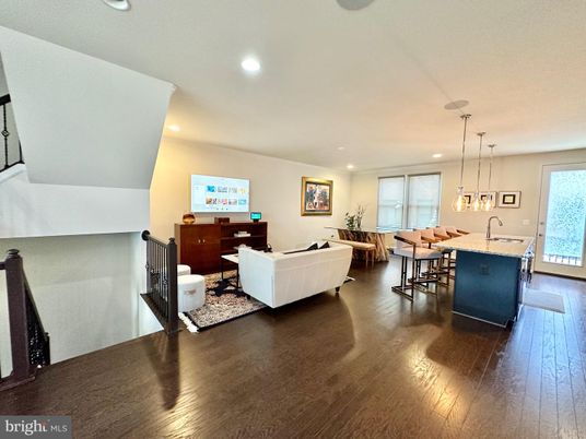 Dining room, Interior, Kitchen, Living room, Pendant Lights, Recessed Lighting, Wood Texture Flooring