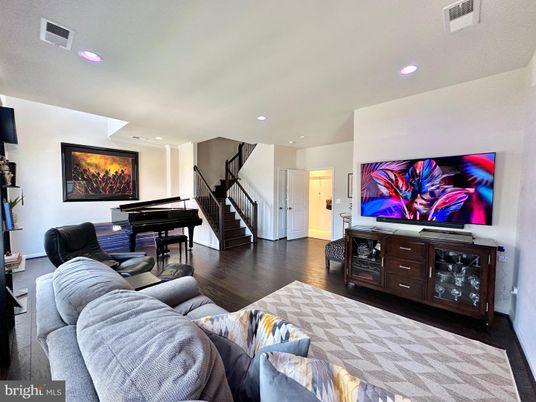 Interior, Living room, Piano, Recessed Lighting, Wood Texture Flooring