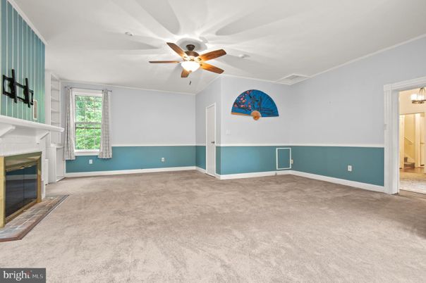 Empty room, Fireplace, Interior