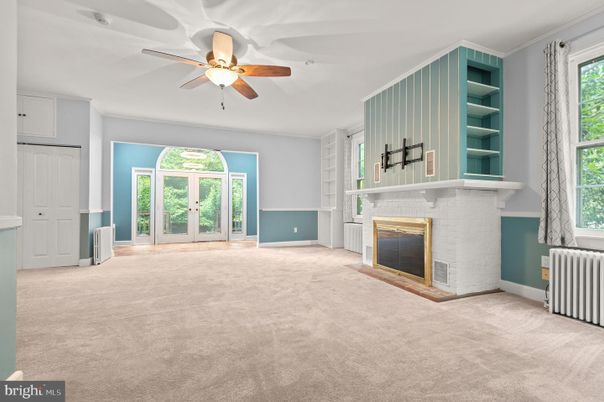 Empty room, Fireplace, Interior