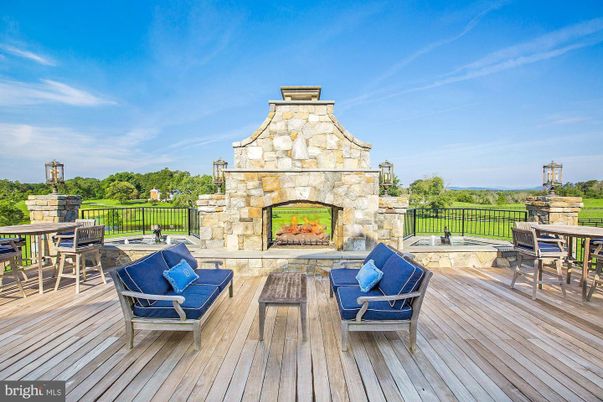 Exterior, Fireplace