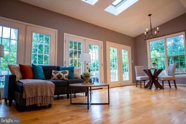 Chandelier, Dining room, Interior, Living room, Wood Texture Flooring