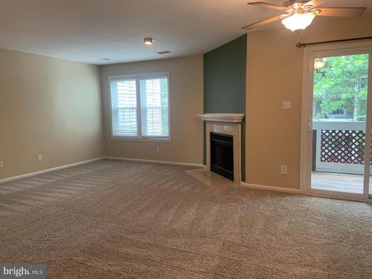 Empty room, Fireplace, Interior, Recessed Lighting