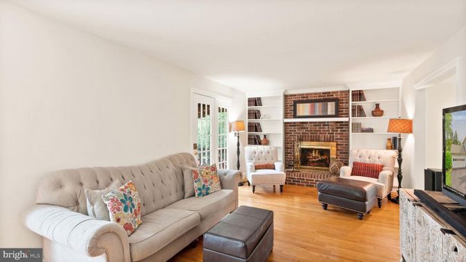 Fireplace, Interior, Living room, Stone Walls, Wood Texture Flooring