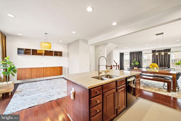Dining room, Interior, Kitchen, Pendant Lights, Recessed Lighting, Wood Texture Flooring