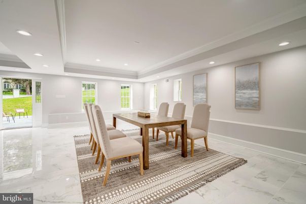 Dining room, Interior, Marble, Recessed Lighting
