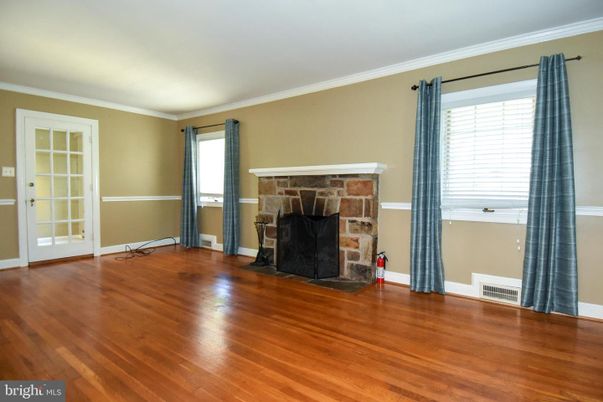 Empty room, Fireplace, Interior, Wood Texture Flooring