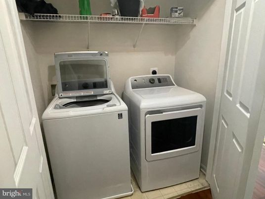 Interior, Utility Closets, Washer