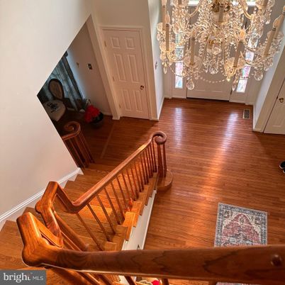 Chandelier, Interior, Wood Texture Flooring