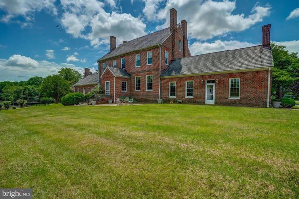 Backyard, Exterior, Facade, Brick Facade, Georgian