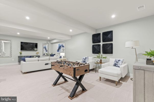 Game Room, Interior, Living room, Recessed Lighting