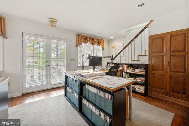 Home Office, Interior, Recessed Lighting, Wood Texture Flooring