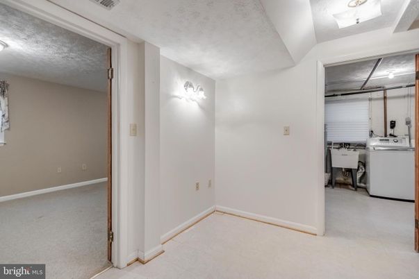 Interior, Washer