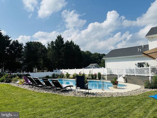 Backyard, Exterior, Pool