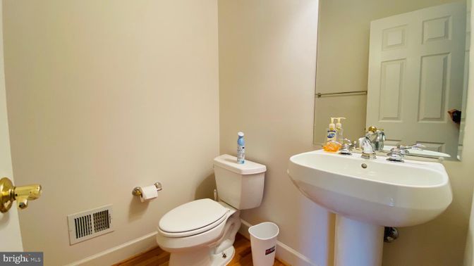 DE Listing image placeholder