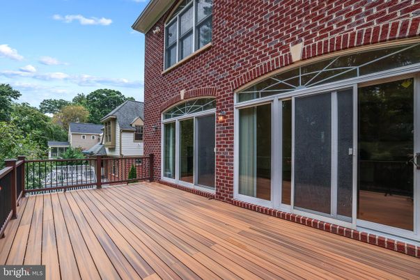 Exterior, Wood Texture Flooring