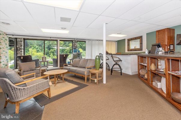 Fitness Equipment, Interior, Living room, Recessed Lighting