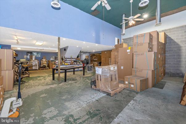 Game Room, Interior, Recessed Lighting