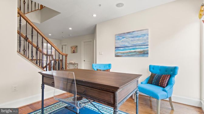 Home Office, Interior, Recessed Lighting, Wood Texture Flooring