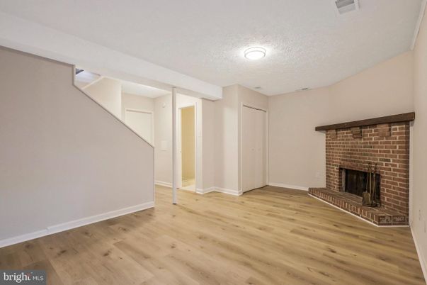 Empty room, Fireplace, Interior, Wood Texture Flooring