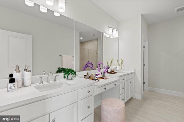 Bathroom, Dual Sink Vanities, Interior, Wood Texture Flooring