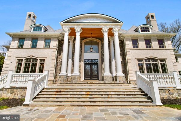 Exterior, Facade, French Provincial