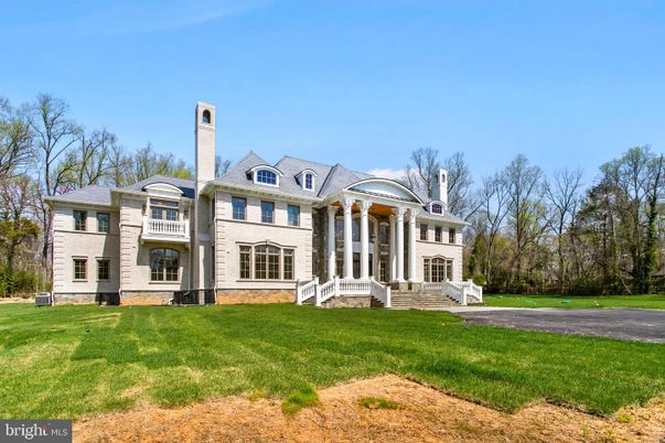 Backyard, Exterior, Facade, French Provincial