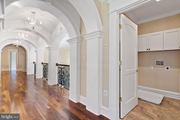 Chandelier, Interior, Wood Texture Flooring