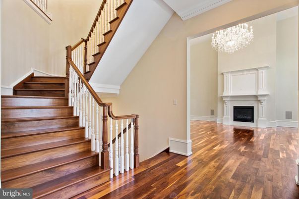 Chandelier, Fireplace, Interior, Wood Texture Flooring