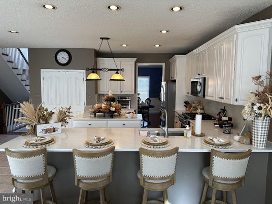 Interior, Kitchen, Pendant Lights, Recessed Lighting