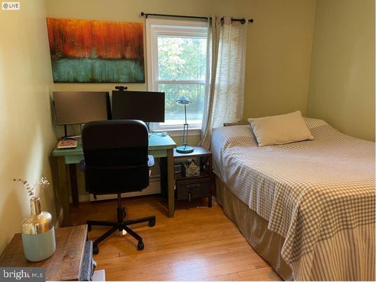 Bedroom, Home Office, Interior, Wood Texture Flooring