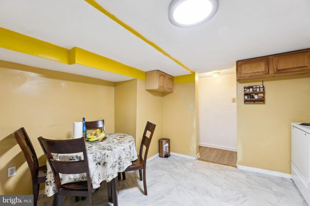 Dining room, Interior, Marble