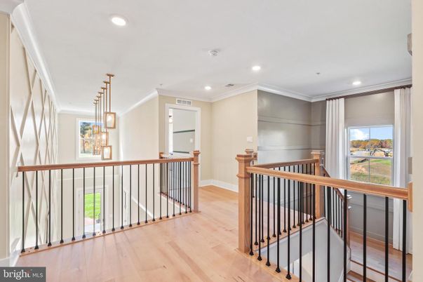 Interior, Pendant Lights, Recessed Lighting, Wood Texture Flooring