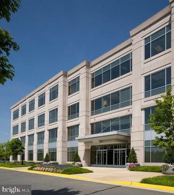 Exterior, Facade, Condo Building