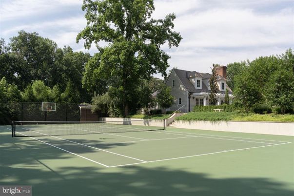 Exterior, Tennis Courts
