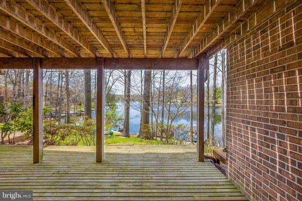 Exterior, Wooden Beams