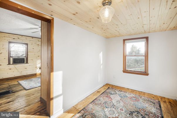 Empty room, Interior, Wooden Ceilings, Wood Texture Flooring, Wooden Walls