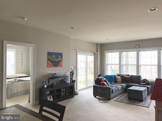 Bedroom, Interior, Living room, Recessed Lighting