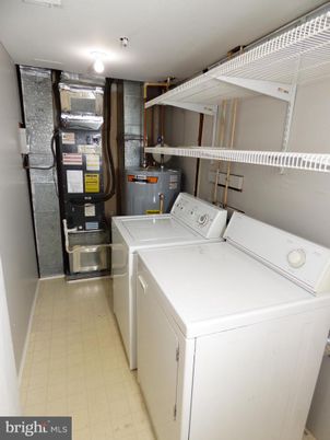Interior, Utility Closets, Washer
