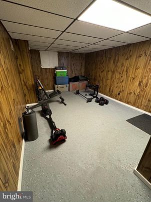 Fitness Equipment, Interior, Wooden Walls