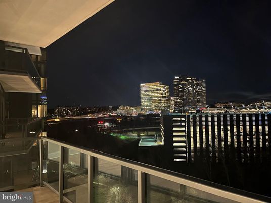 Exterior, Other, Skyline
